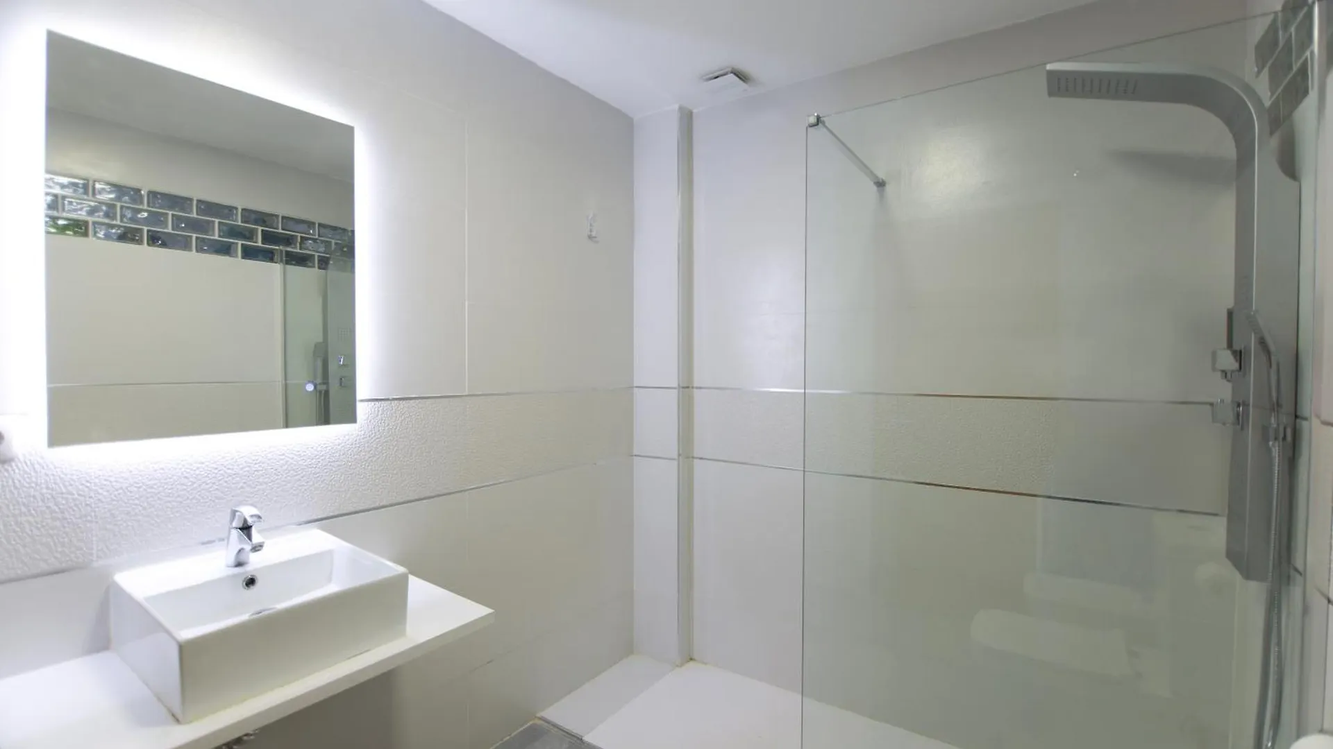 Rentalsevilla Brisa Del Aljarafe Con Piscina Climatizada A 15 Minutos De Sevilla Almensilla Holiday home